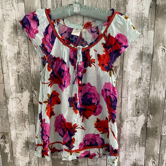 e by eloise Tops - E By eloise floral short sleeve blouse M